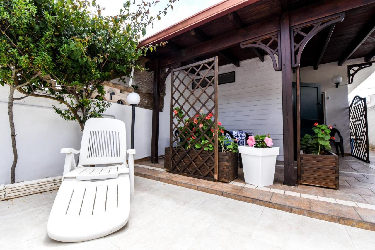 B&B Macchia Mediterranea San Pietro in Bevagna Ngoại thất bức ảnh